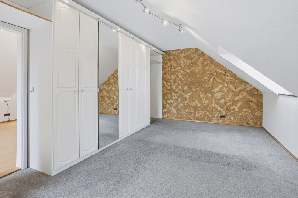 Schlafzimmer 2